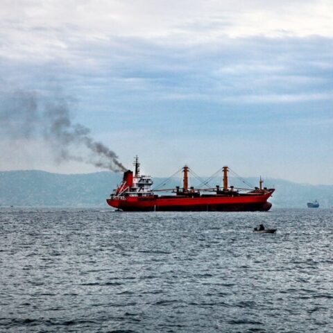 Ship releases pollutants into the air